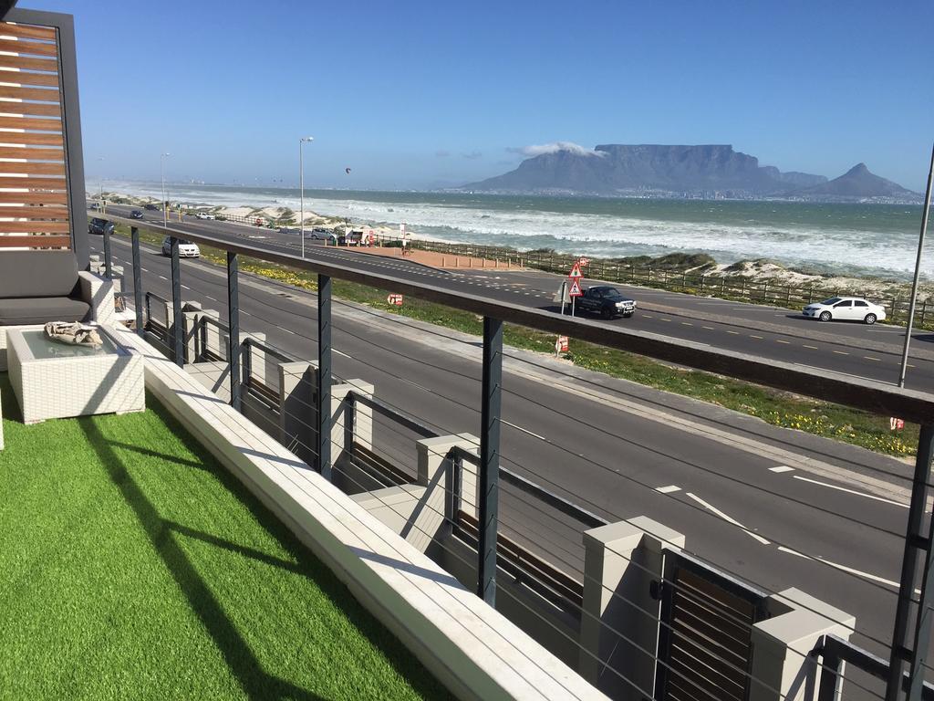 Blouberg Luxury Beachfront Appartement Bloubergstrand
